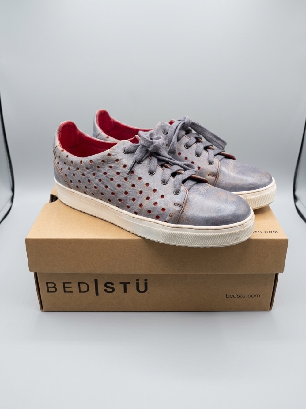 Bed|Stü Azeli Desert Sunset Perforated Blue Sneakers with Red Lining